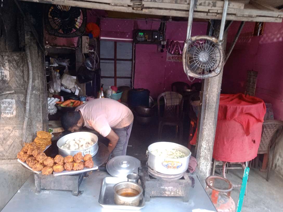 Dip Firstfood Restaurant