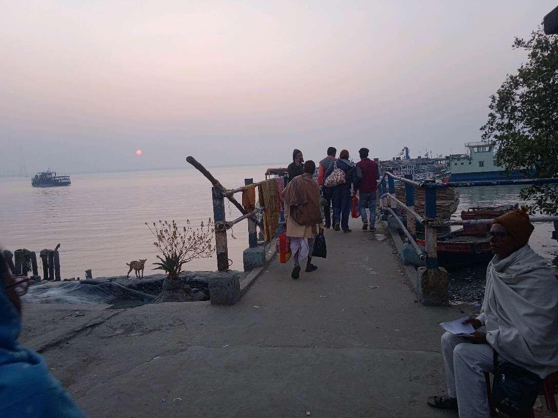 VIP Ghat, Lot 8