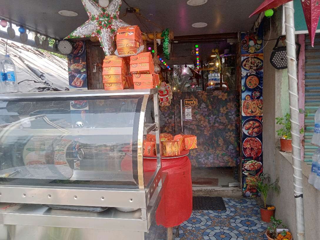 Tejpata Hotel and Restaurant