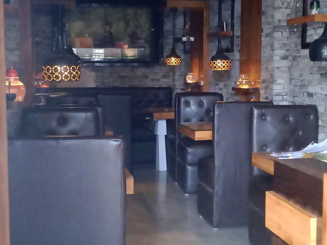 Raindrop Cafe and Restaurant