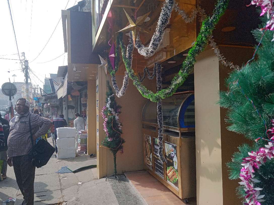 Mahamaya Hotel and Restaurant