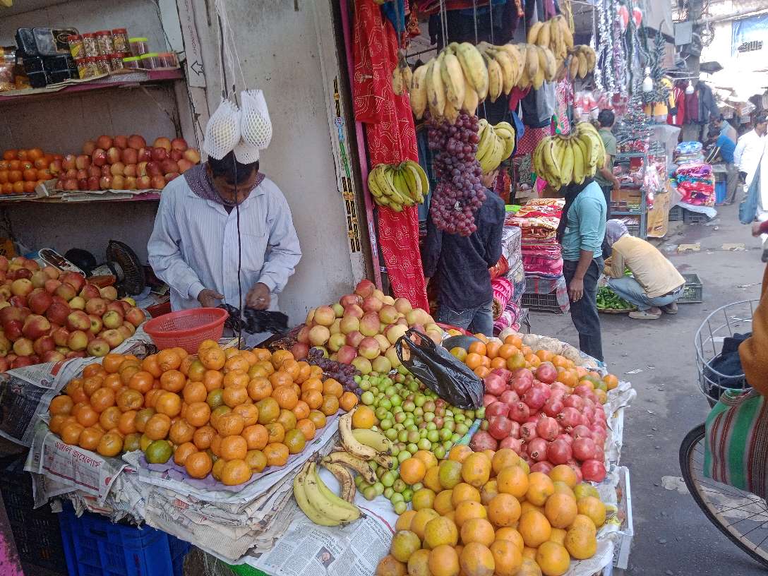 Maa Tara Fruit Store