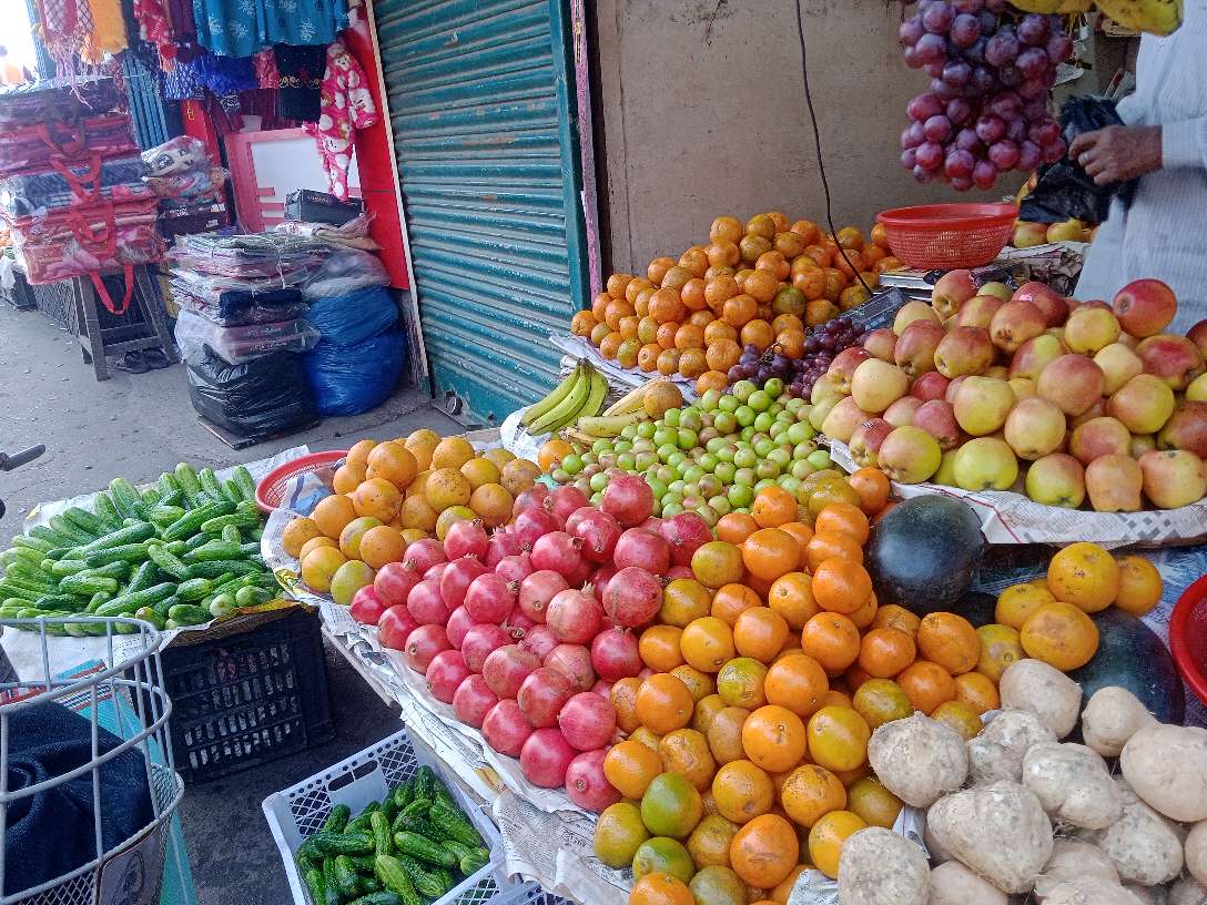 Maa Tara Fruit Store