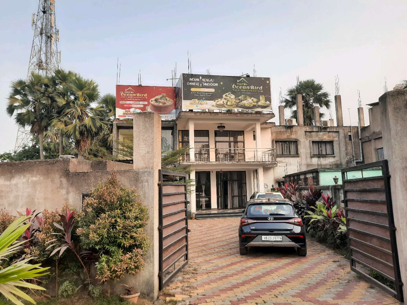 Ocean Bird Family Hotel & Reataurant