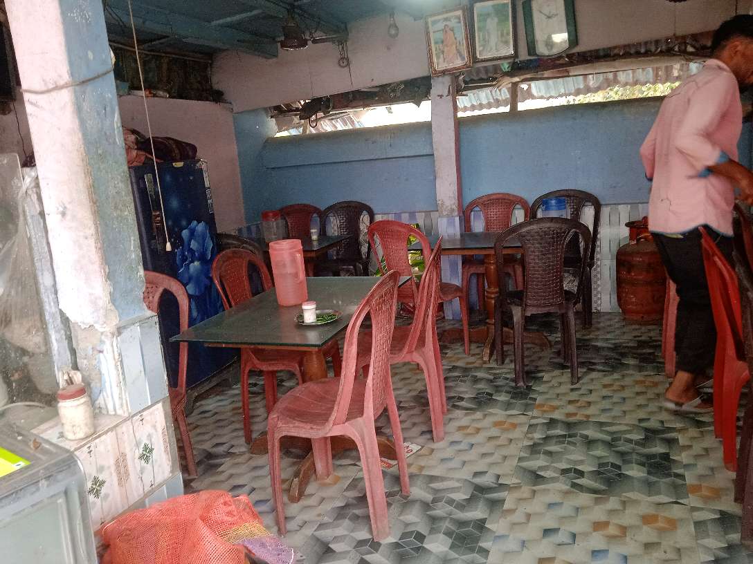 Tanushree Hindu Hotel and Restaurant