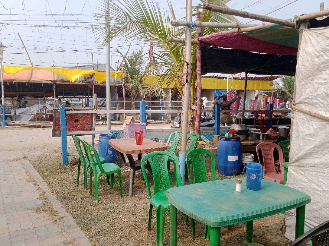 Baba Loknath Hindu Hotel.