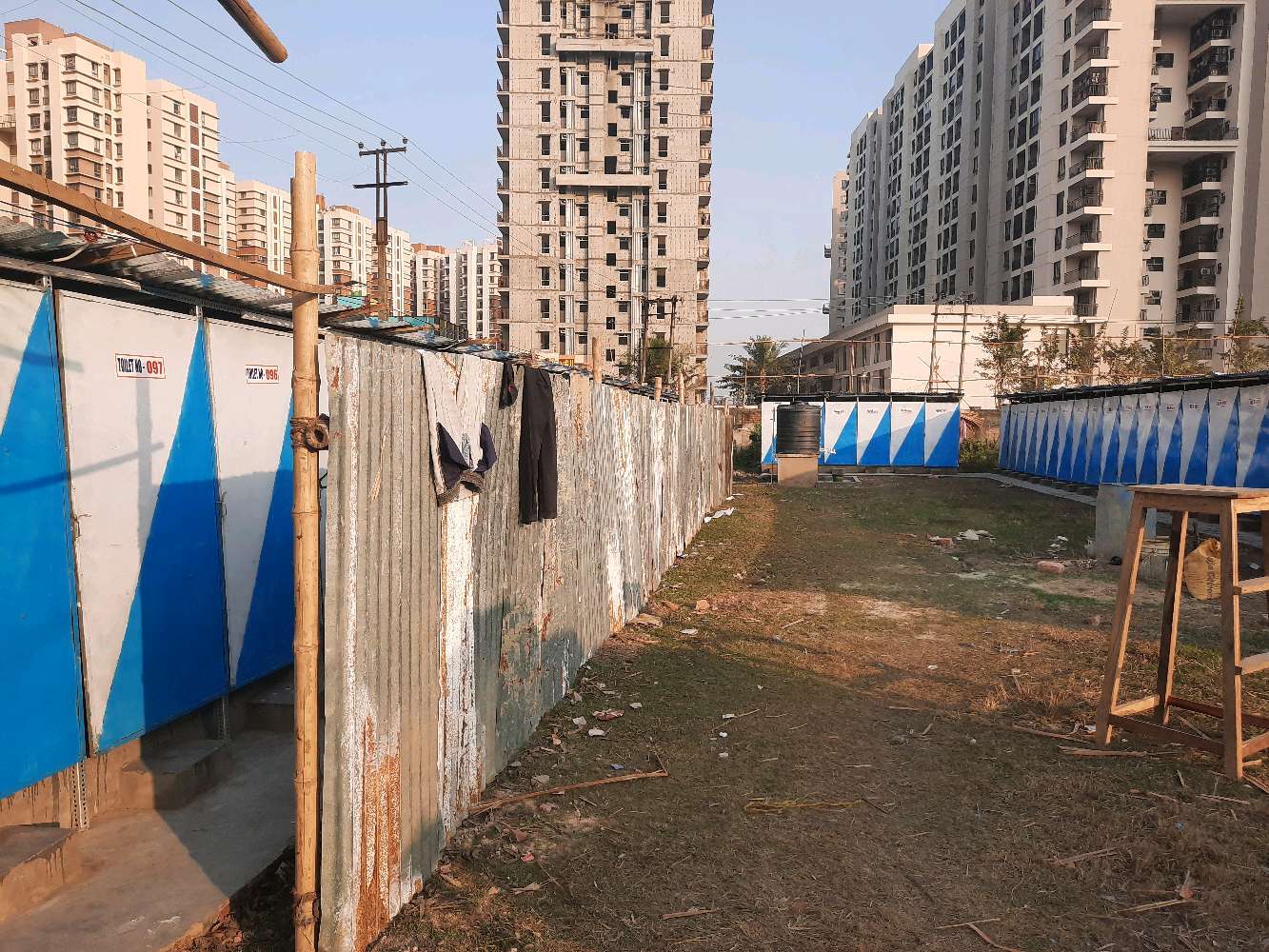 public toilet poilan buffer zone