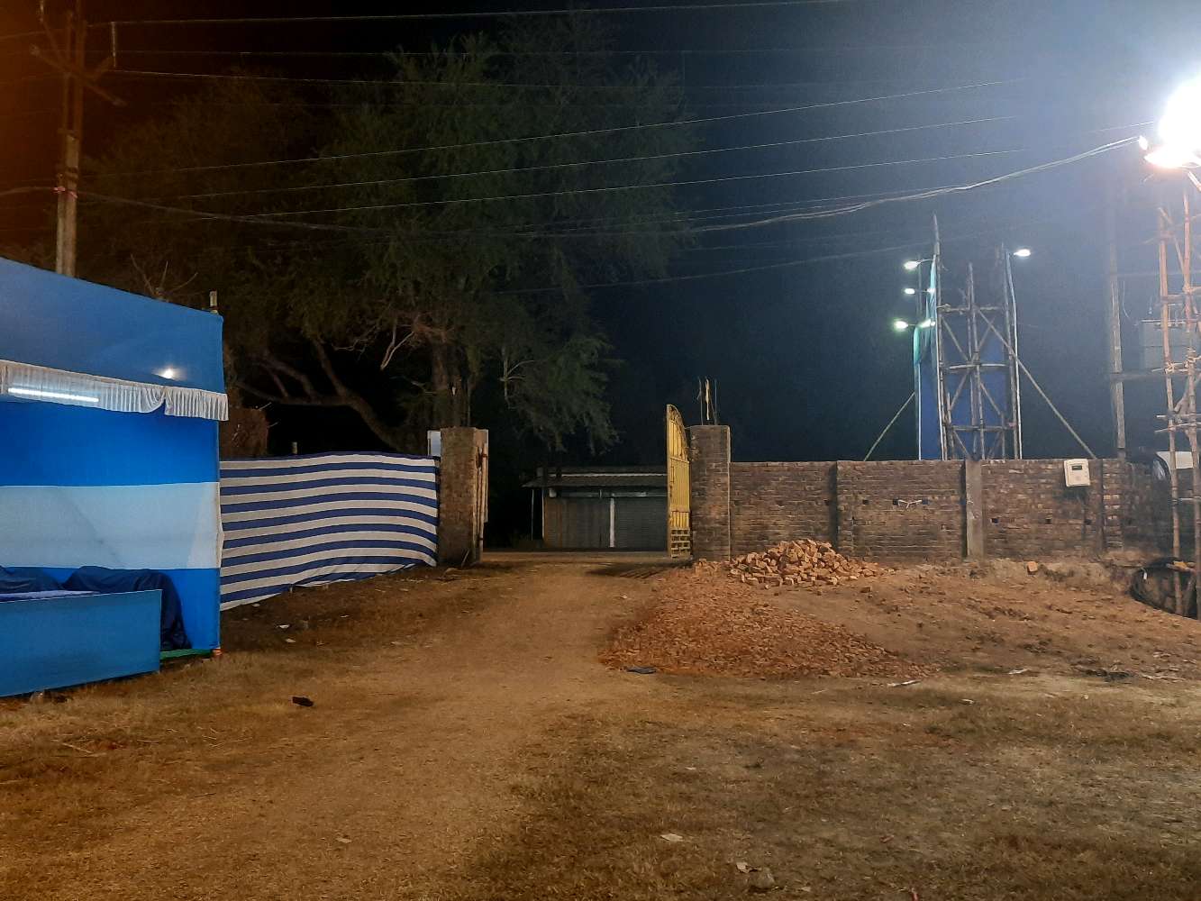 Kanpur Dhaan Beria in the buffer zone