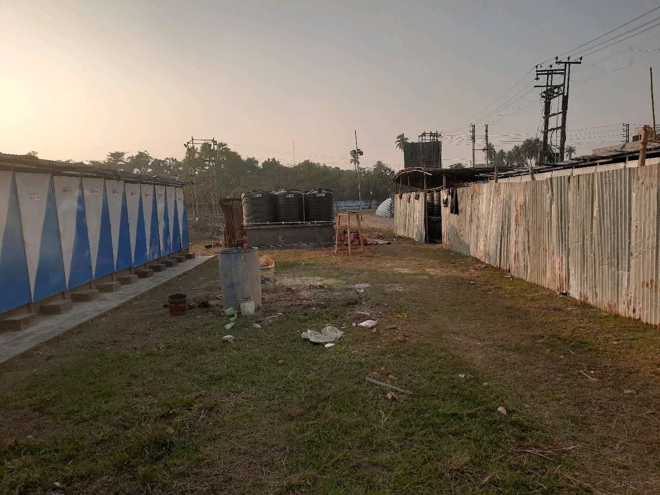 public toilet poilan buffer zone
